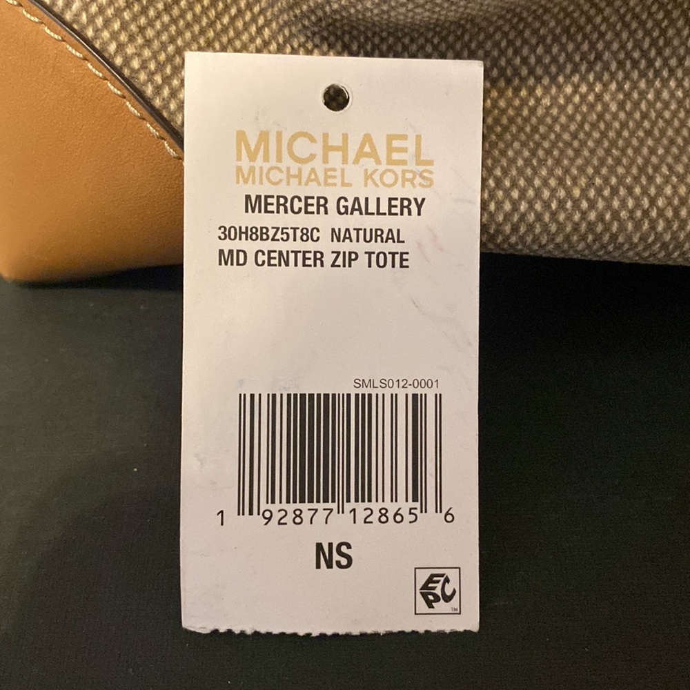 Michael Kors Mercer Gallery Tote Bag - Picture 4 of 4
